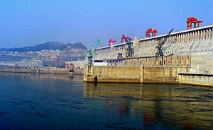 Staudamm am Jangtsekiang, dem längsten Fluss in Asien