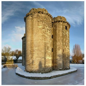 Nunney Castle, das kleinste Schloss der Welt im Winter